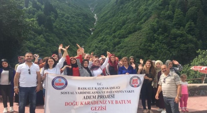 Başkaleli kadınlar Erzurum’daydı