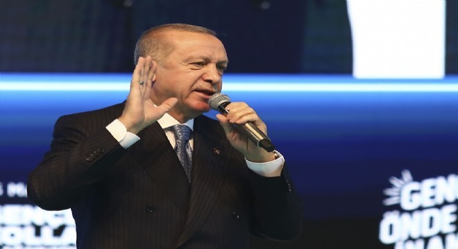 Erdoğan Gençleri uyardı:  Sakın örnek almayın’