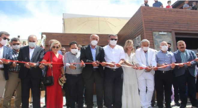 Erzurum da At Çiftliği Binicilik ve İhtisas Kulübü açıldı