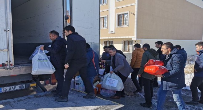 Erzurumlu öğrencilerden depremzedelere yardım eli
