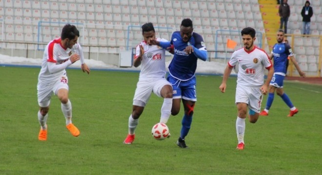Erzurumspor – Eskişehir maçını Arslan yönetecek