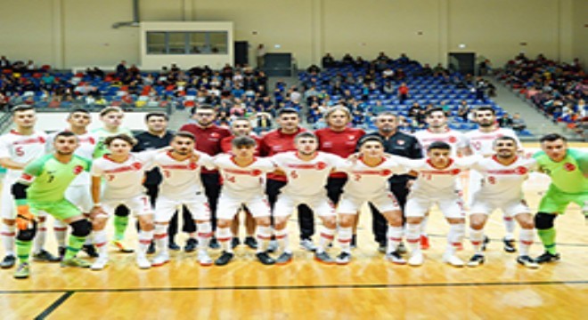 Fırat Şaşi Futsal U19 Milli Takımı nda