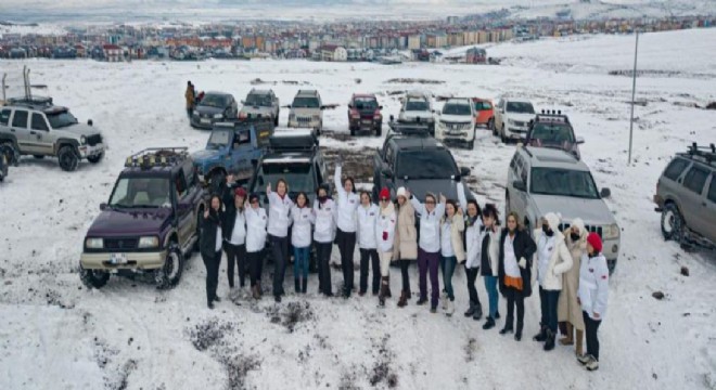 Kadın Off-Road kulübü üyelerinden 8 Mart kutlaması