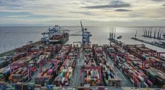 Komşu Ülkelere İhracat 25,3 Milyar Dolara Çıktı