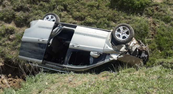 Narman’da trafik kazası: Şoför ağır yaralı