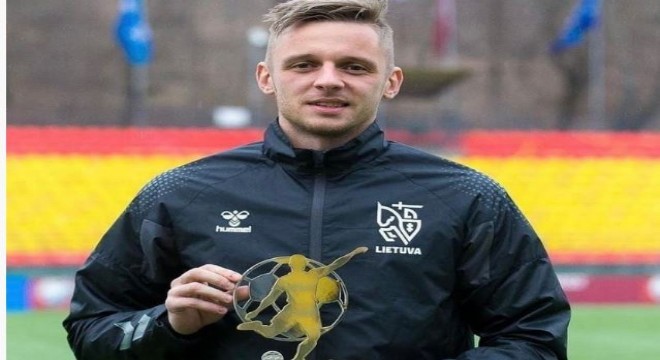 Novikovas, Litvanya’da yılın futbolcusu seçildi