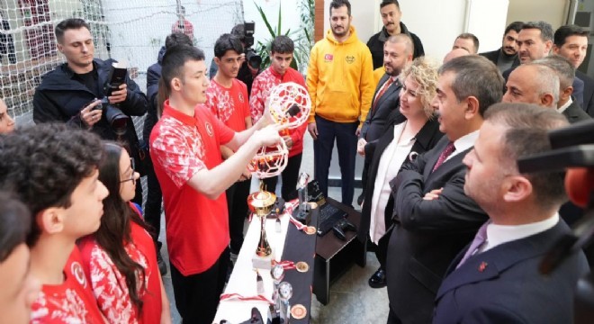 Tekin den öğretmenlerle istişare vurgusu