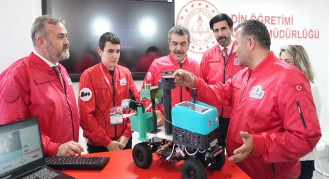 Tekin: 'Önümüzdeki dönem yapay zekâ yüzyılı olacak'