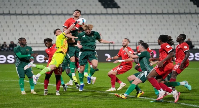 Trendyol 1. Lig: Manisa FK: 0 - Esenler Erokspor: 1