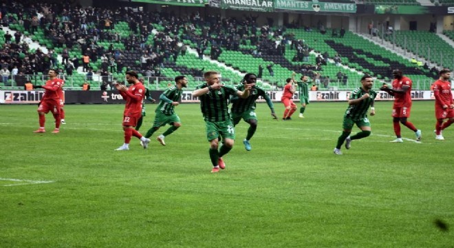 Trendyol 1. Lig: Sakaryaspor: 2 - Çorum FK: 1