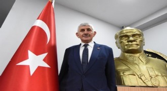 'Atatürk'ü Rahmet ve Şükranla anıyoruz'