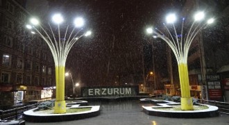 Erzurum karla buluştu