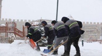 Erzurum’da 995 mahalle yolu kapalı