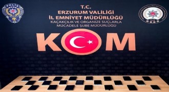 Erzurum’da kaçak cep telefonu operasyonu