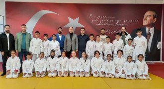 Çakmur’dan ailelere ve sporculara teşekkür