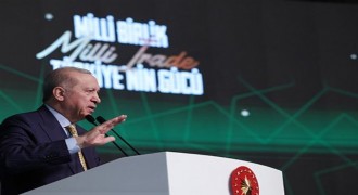 ‘Sinmiyoruz, susmuyoruz, Filistin'i unutmuyoruz’