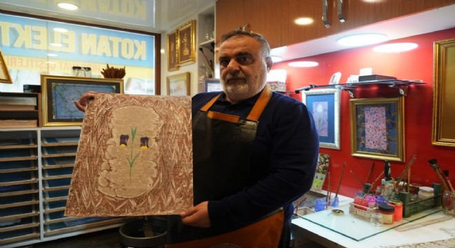 Oltu taşıyla Karayazı kalesi ebruda buluştu